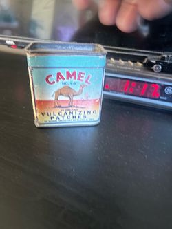 Vintage camel tin
