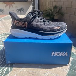 Hoka Clifton 9 W