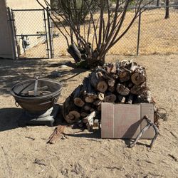 Fire Pit And Wood 🔥🪵(pickup JT)