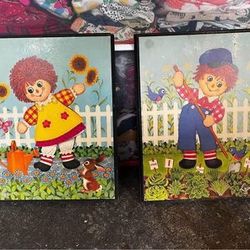 Raggedy Ann and Andy In Garden Wall Art Plaques 1970s