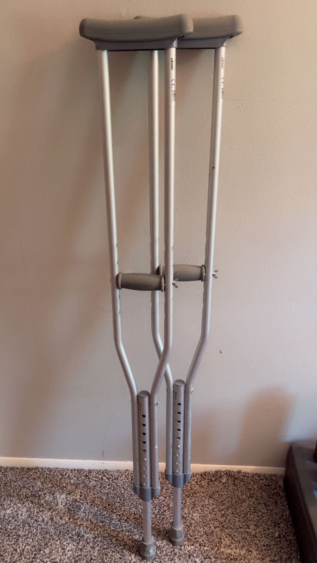 Crutches