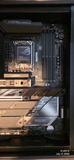 Asus ROG  Strix-E Z890 Motherboard
