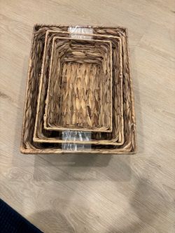 Set of 3 woven baskets