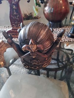 Decorations Different Prices 