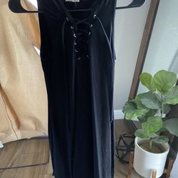 Black Sleeveless Hooded Dress 