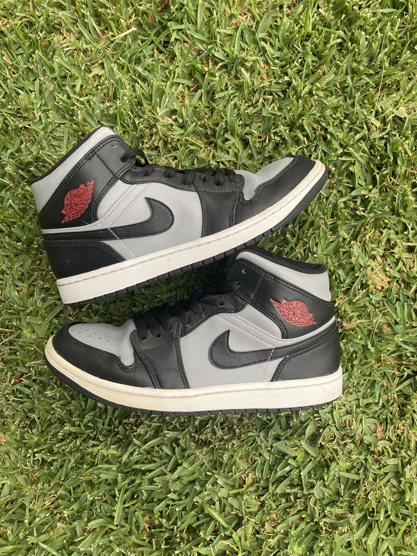 Mens Size 8.5 - Jordan 1 Mid Shadow Used No Box