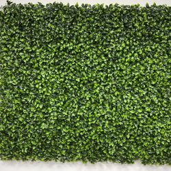 Artificial Green Ivy Wall