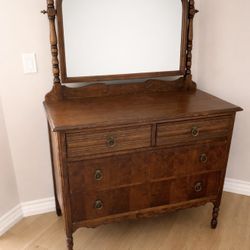 Antique Dresser With Mirror 
