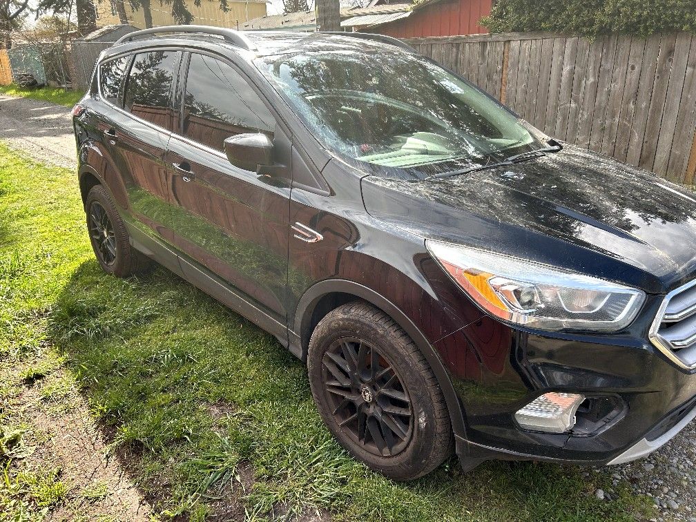 2017 Ford ESCAPE Parts
