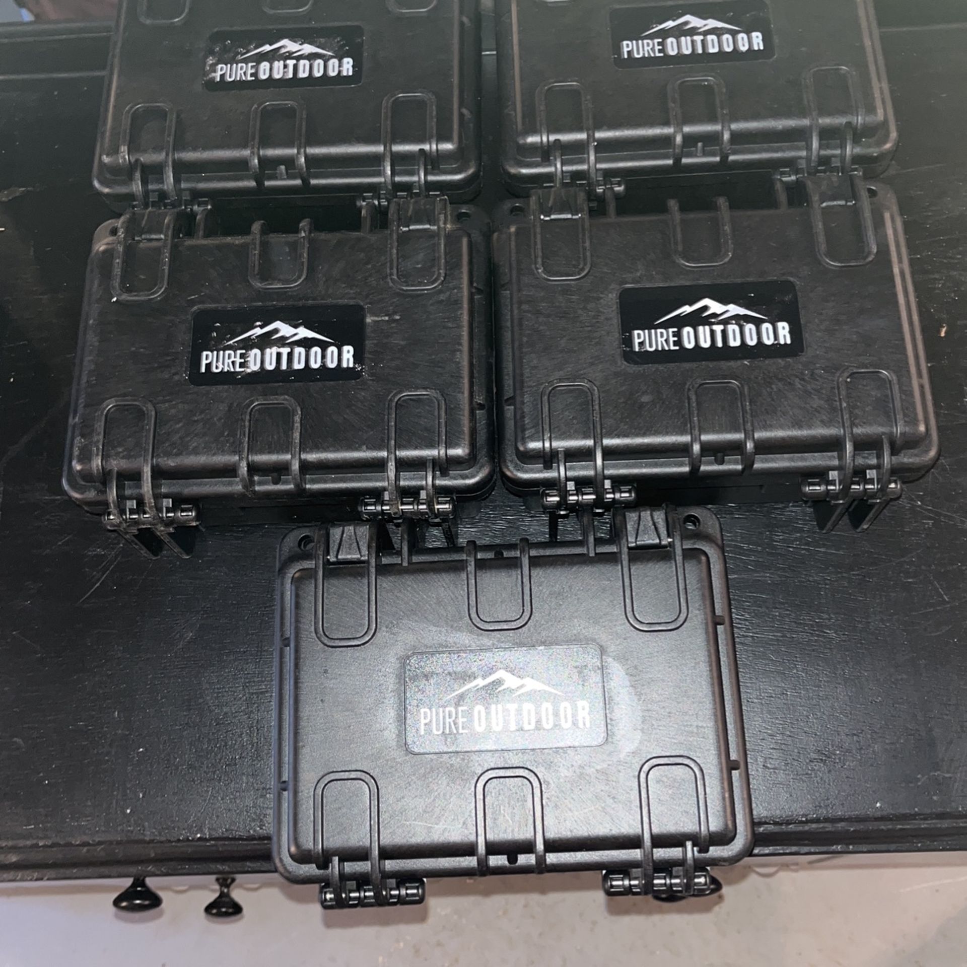 Pure outdoor Cases (5)