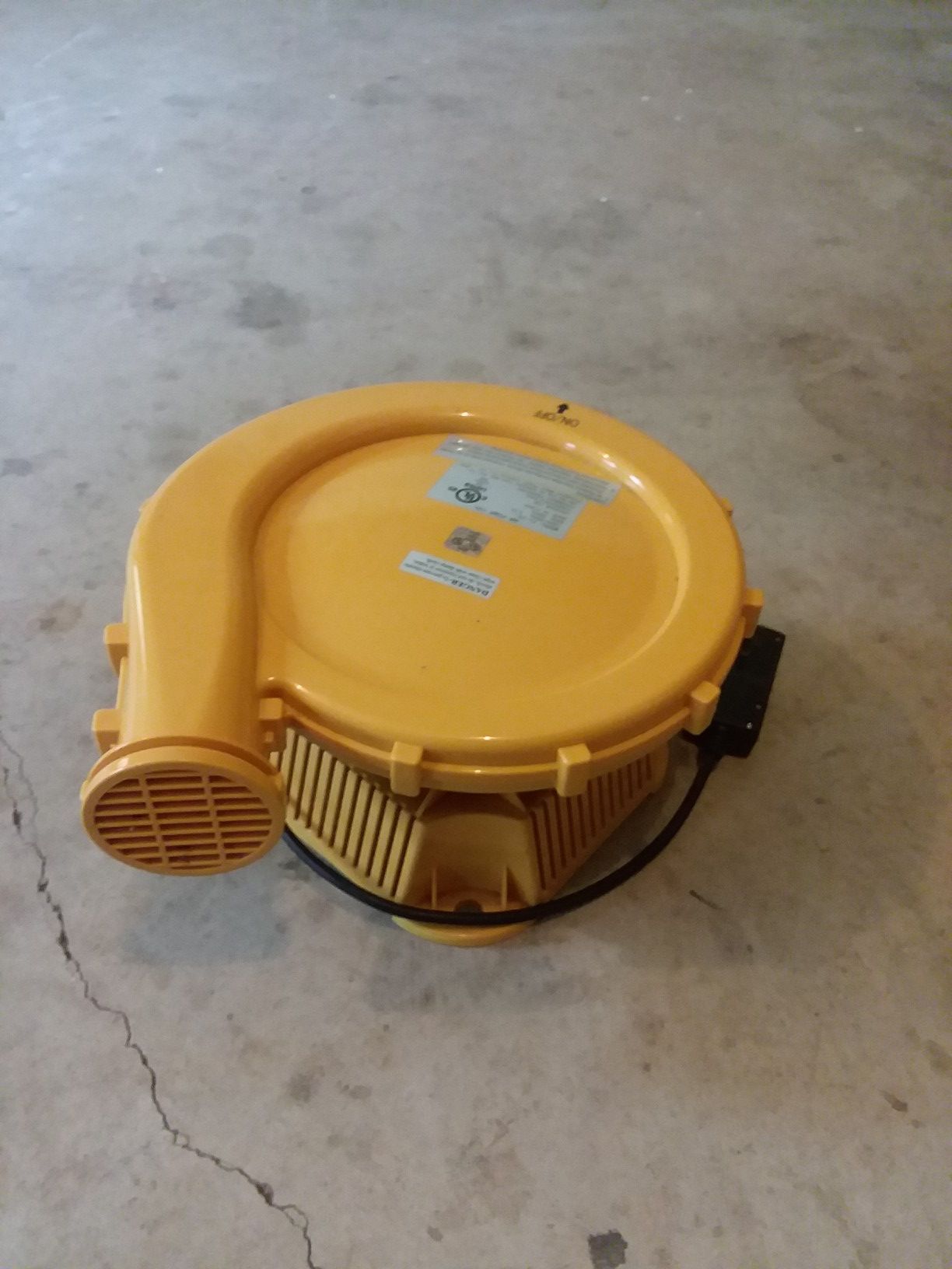Air pump