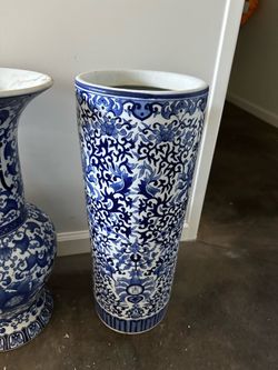 The Bombay Company vase