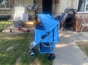 Dog stroller
