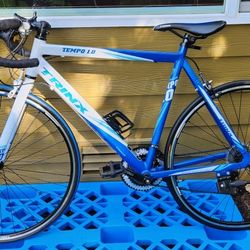 Really Nice Trinx Tempo 1.0 Road Bike – Excellent Condition! Asking $70 OBO