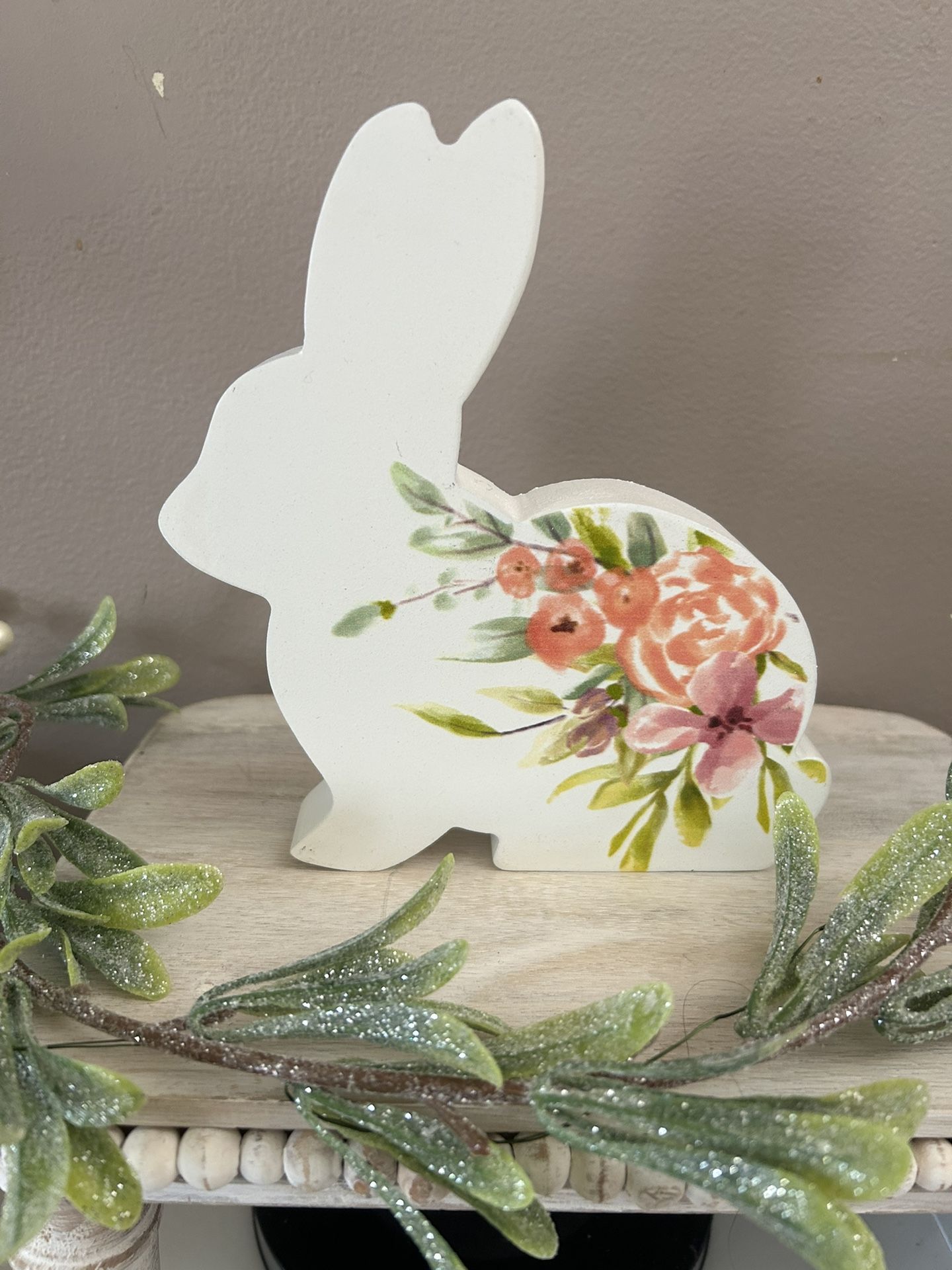 EASTER BUNNY DECOR 