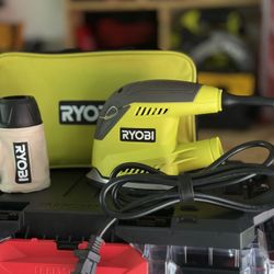 RYOBI 1.2 Amp Corded 5.5 in. Corner Cat Sander with Dust Bag, Sample Sandpaper, and Storage Case