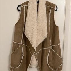 Women’s Vest Size S