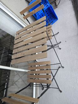Moving sale