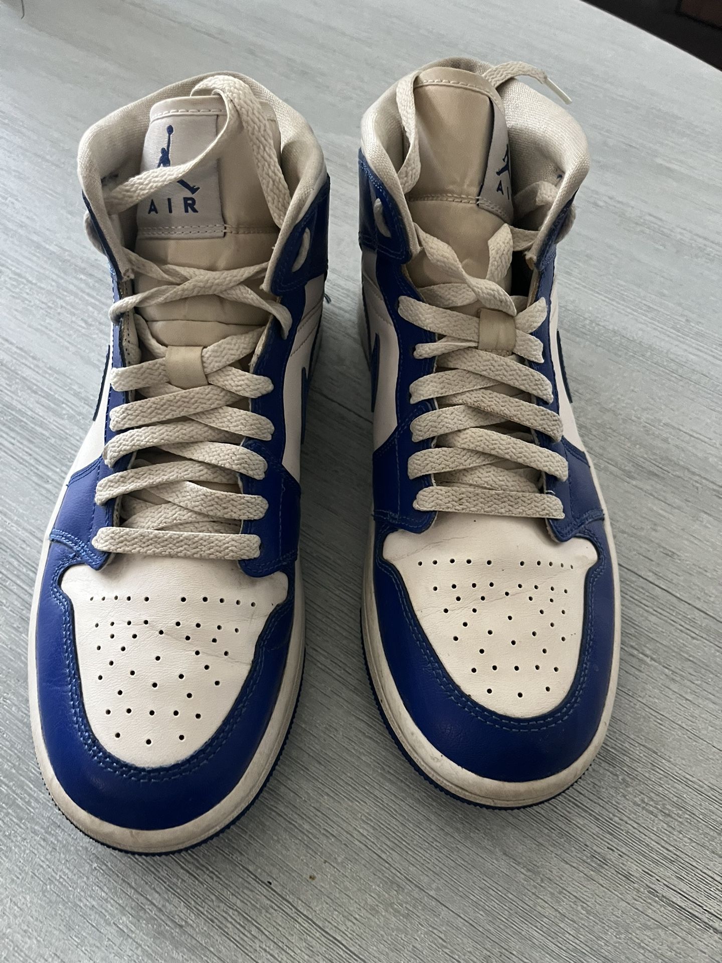 Nike Air Jordan Mid Kentucky Royal Blue