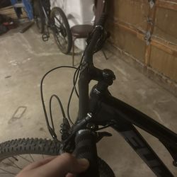 Fuji Full Suspension Mountain Bike