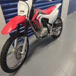 CRF 125 Honda