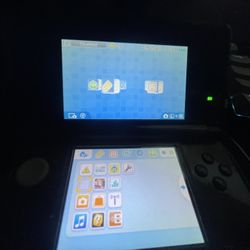 Nintendo 3ds With Soulsilver And Charger