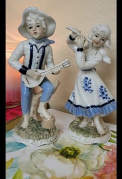Vintage porcelain collectible set Women Figurines