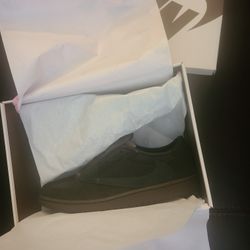 Jordan 1 Low OG SP Travis Scott Velvet Brown 