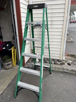 6-foot Gorilla step ladder - household items - by owner