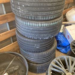 Pirelli Tires 255/45 R19