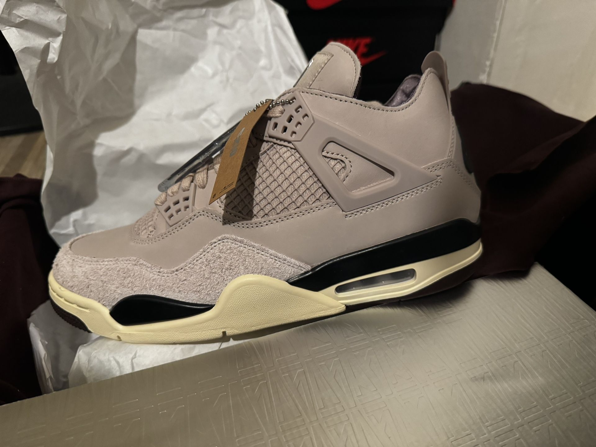 Jordan 4