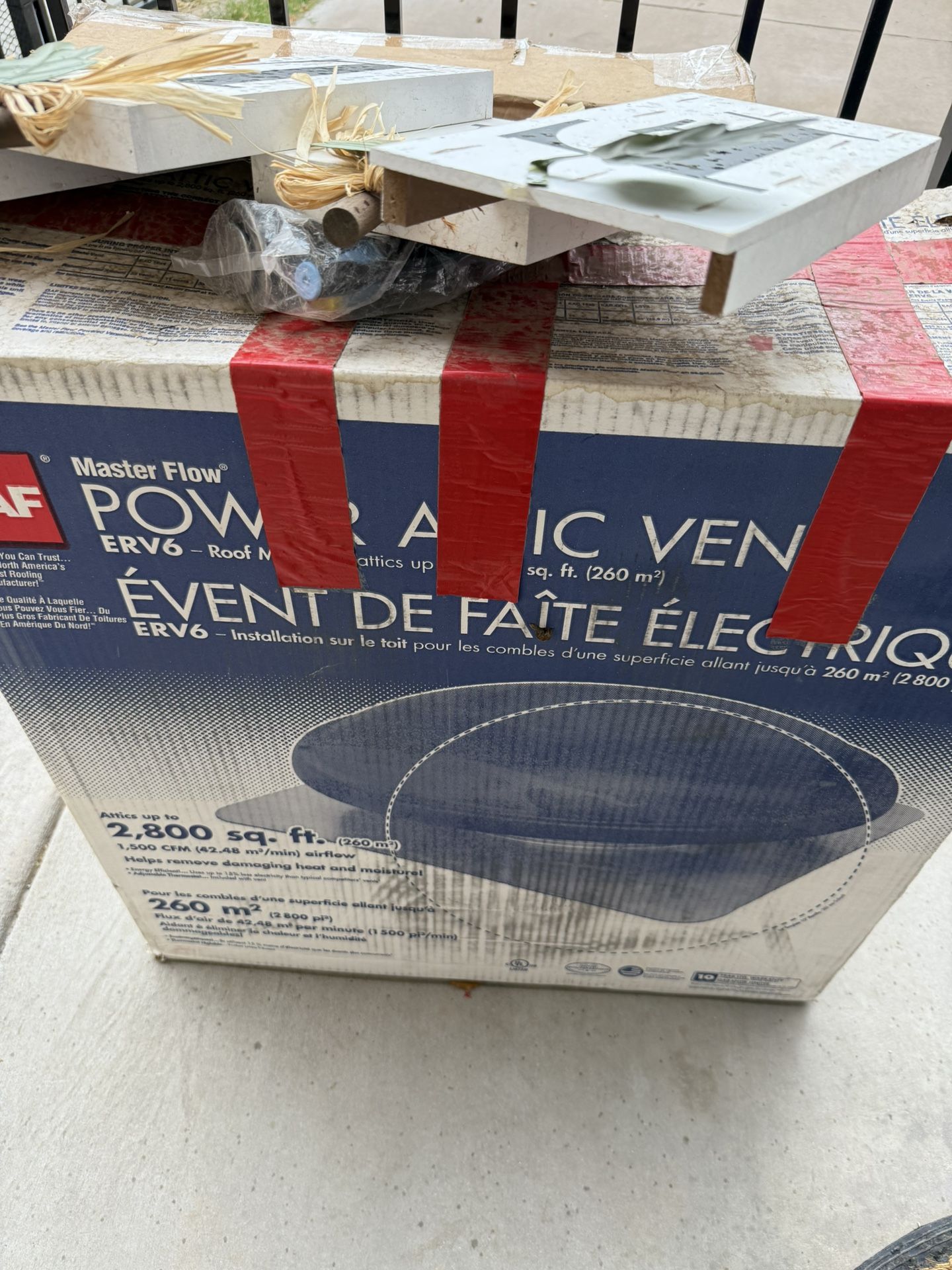 Master Flow GAF 1500 CFM Powered Roof Mount Attic Fan with