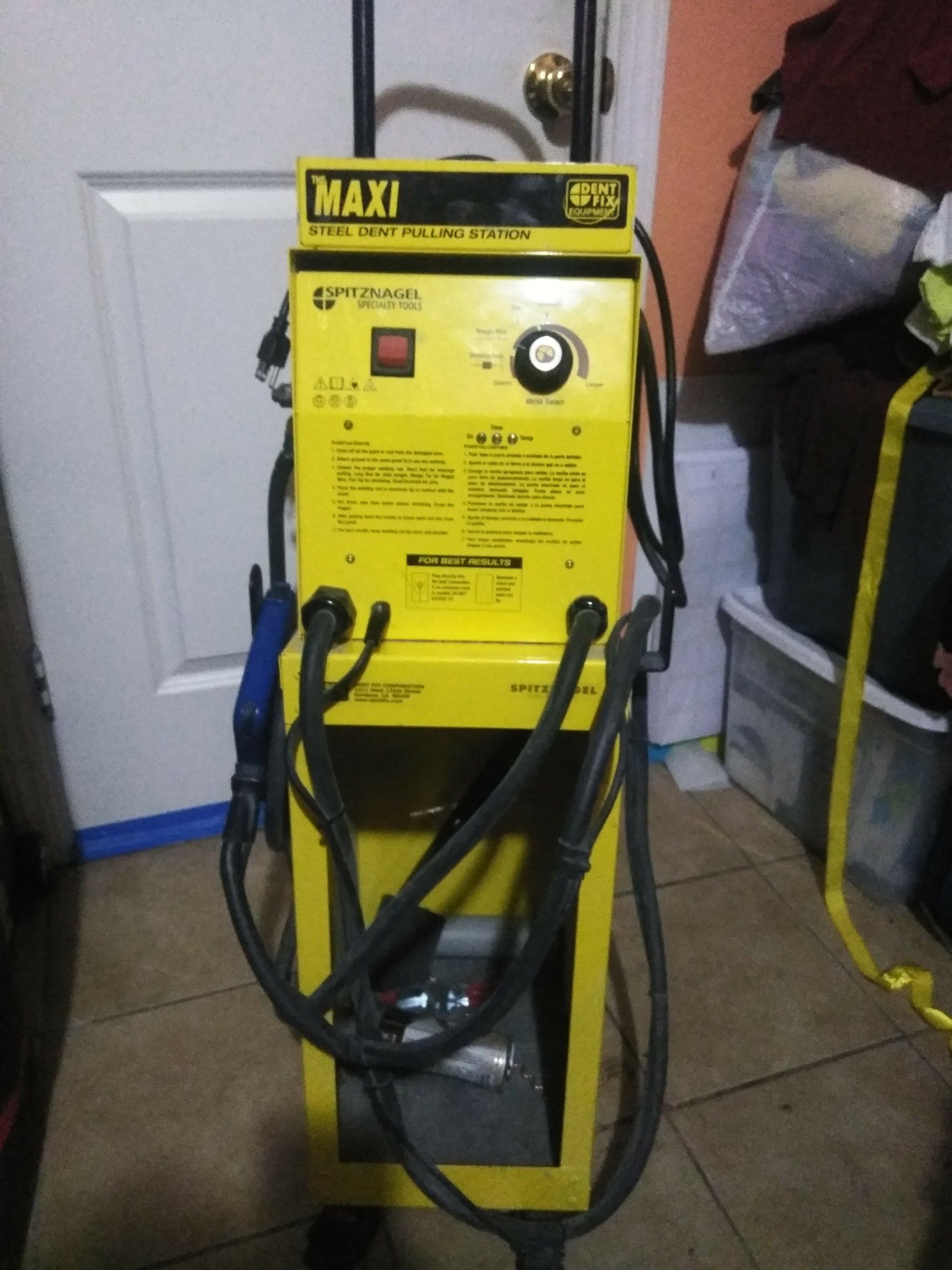 Vendo máquina de reparar golpes de carros