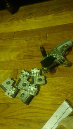 MK4 GOLF WINDOW REGULATORS AND REAR WIPER MOTOR