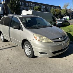 2006 Toyota Sienna