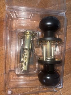 7 Black Used Handles