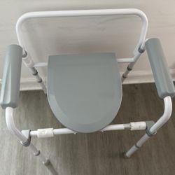 Commode