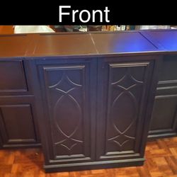 Oak Wood Top Of The Line Bar W/ Barstools 