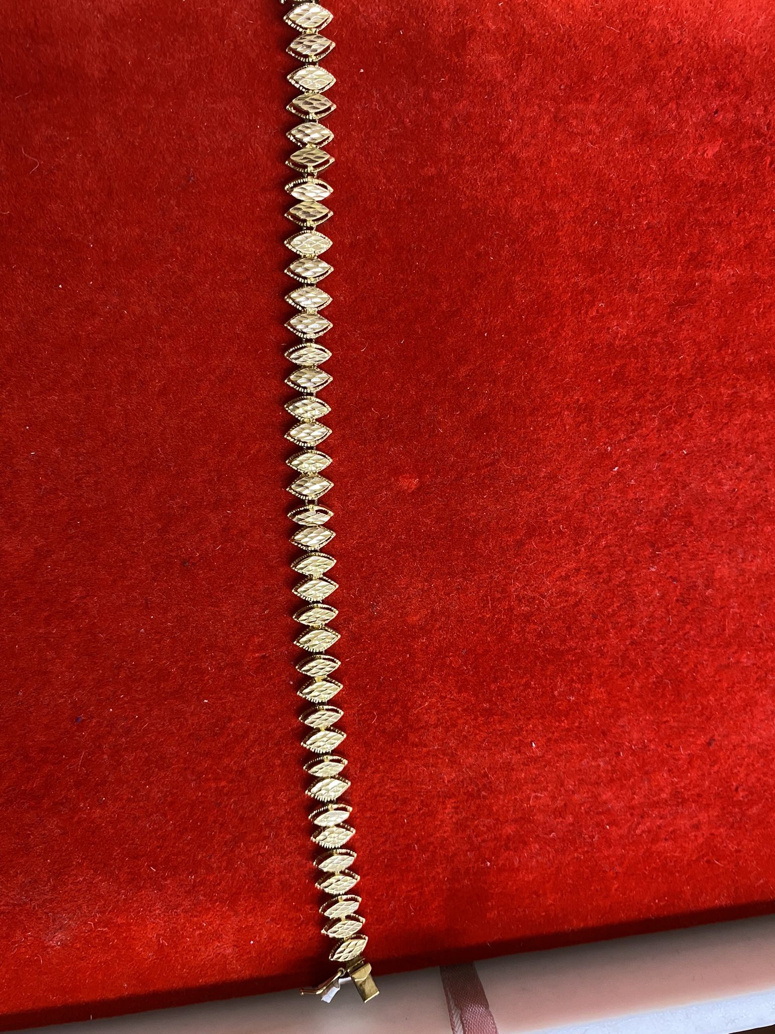 14KT REAL GOLD BRACELET