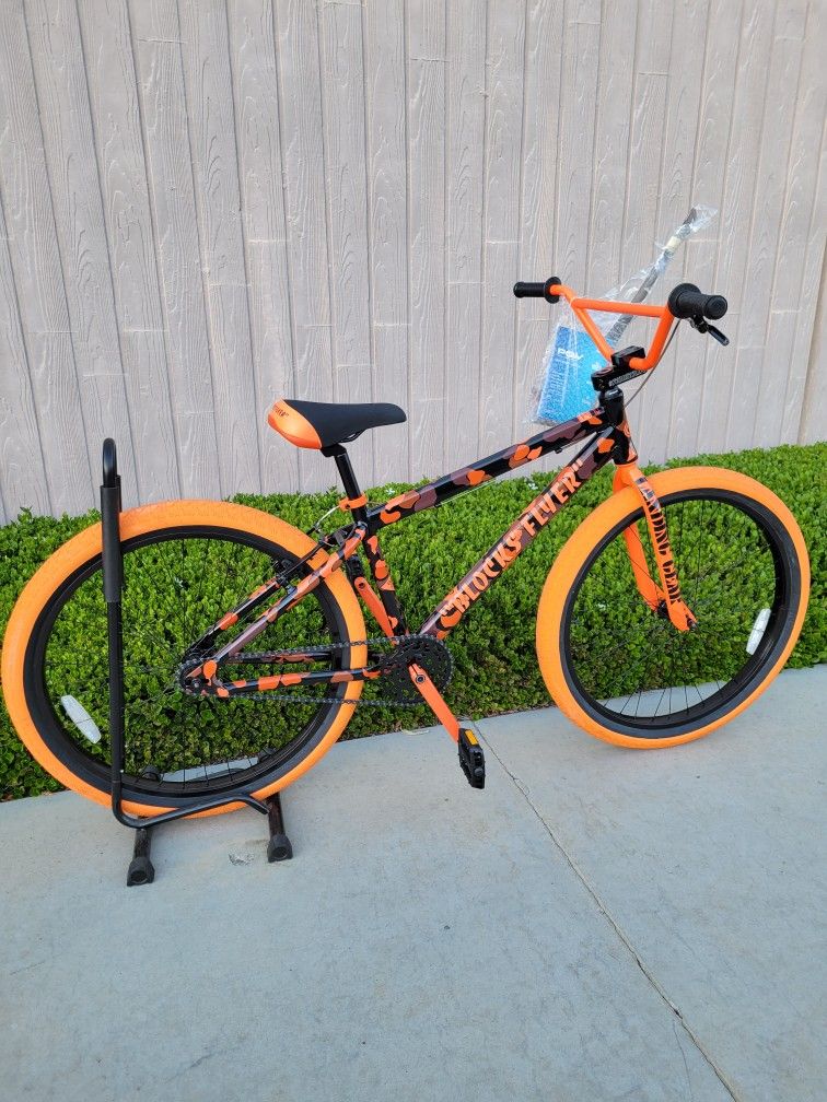 NEW 21/22 SE BLOCKS FLYER 26 ORANGE CAMO SINGLE SPEED FREESTYLE BIG BMX BIKE For Sale In Long