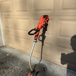 Black decker GH3000 String Trimmer