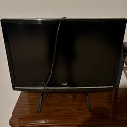32” TV