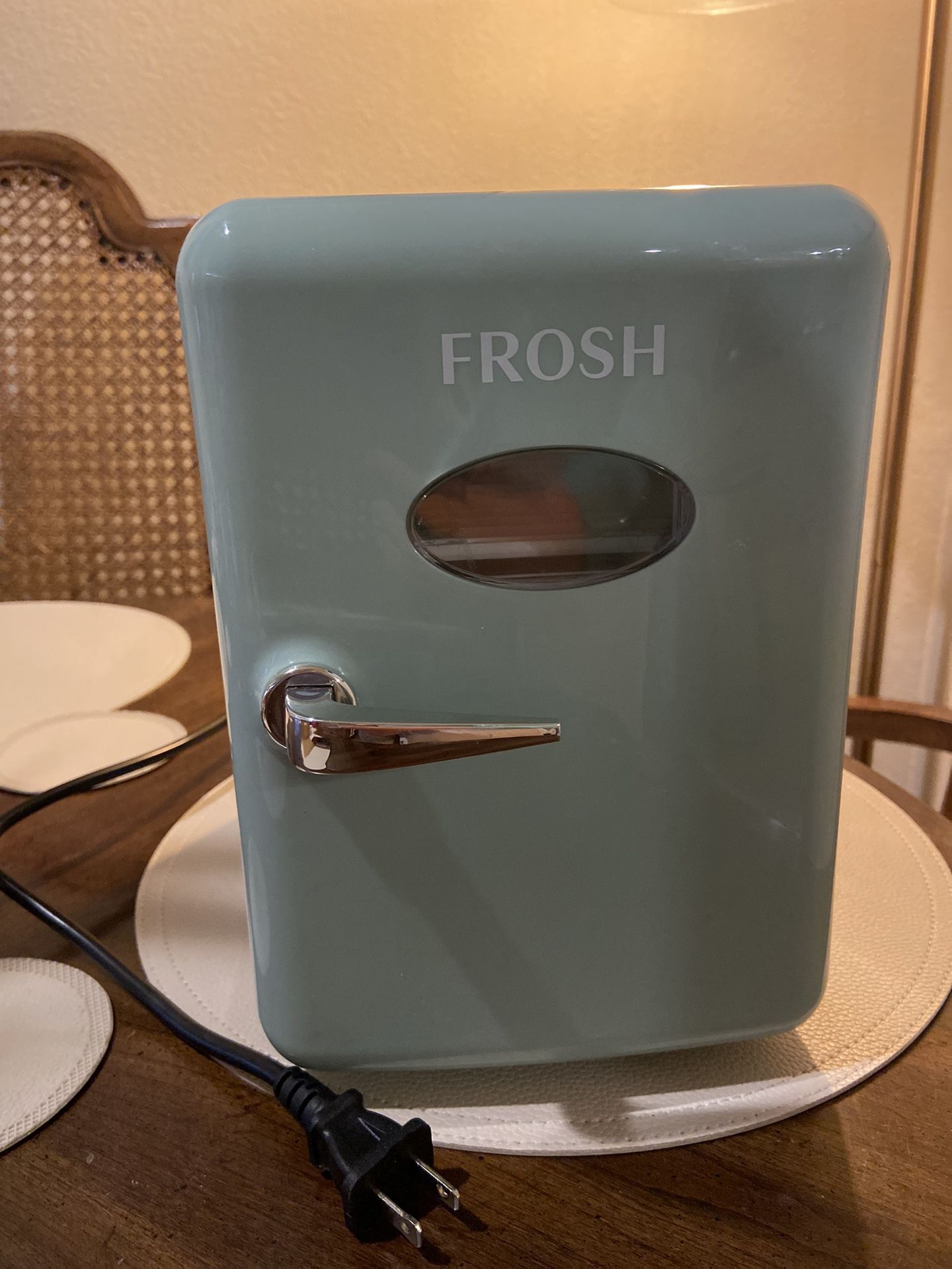Frosh Mini Fridge