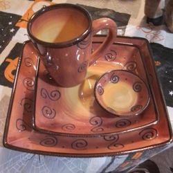 Authentic  Table Ware