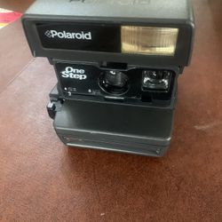 Polaroid 600 Instant Photo Camera