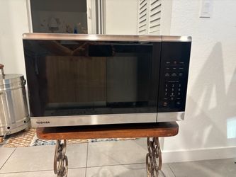 Microwave. Toshiba