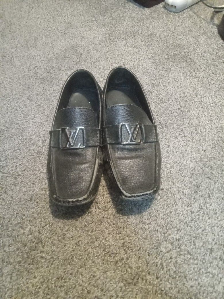 Black Louis Vuitton Loafers