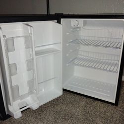 MICRO FRIDGE