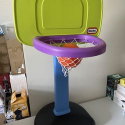 Little Tikes Easy Score Basketball Set