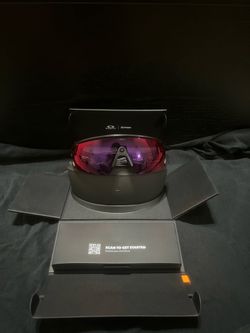 Oakley vanguard Meta glasses
